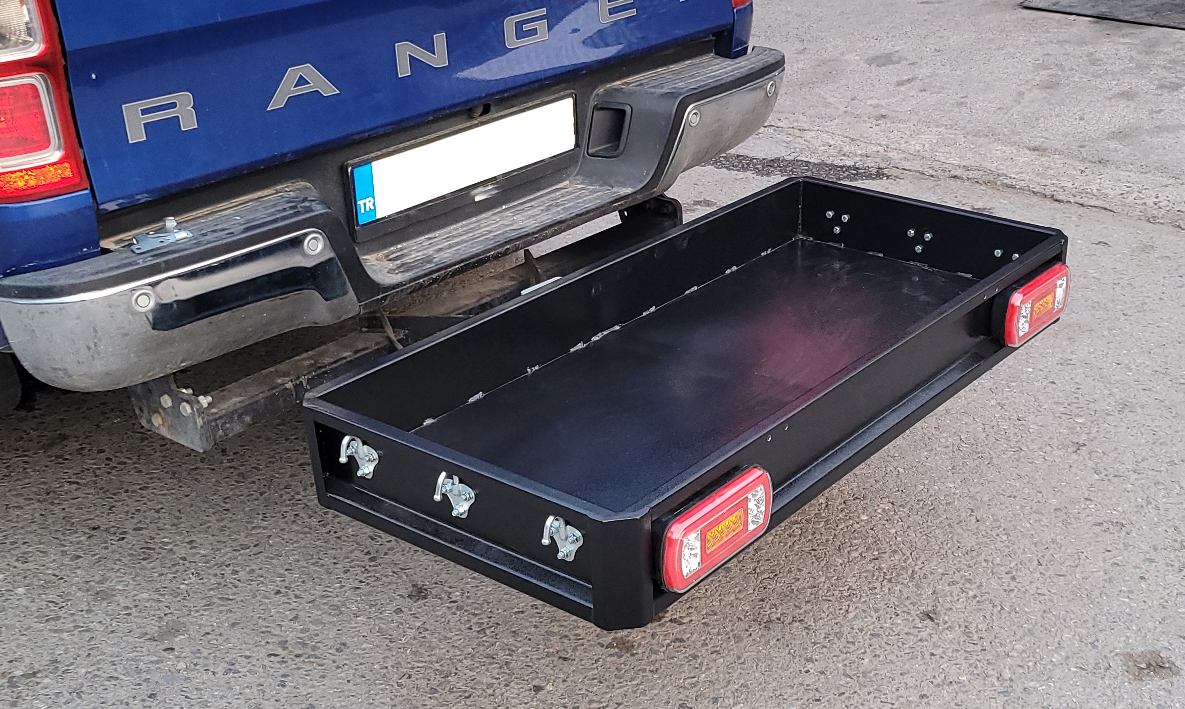 Av Köpeği Taşıma Kabini – Çeki Demiri Köpek Taşıma Box